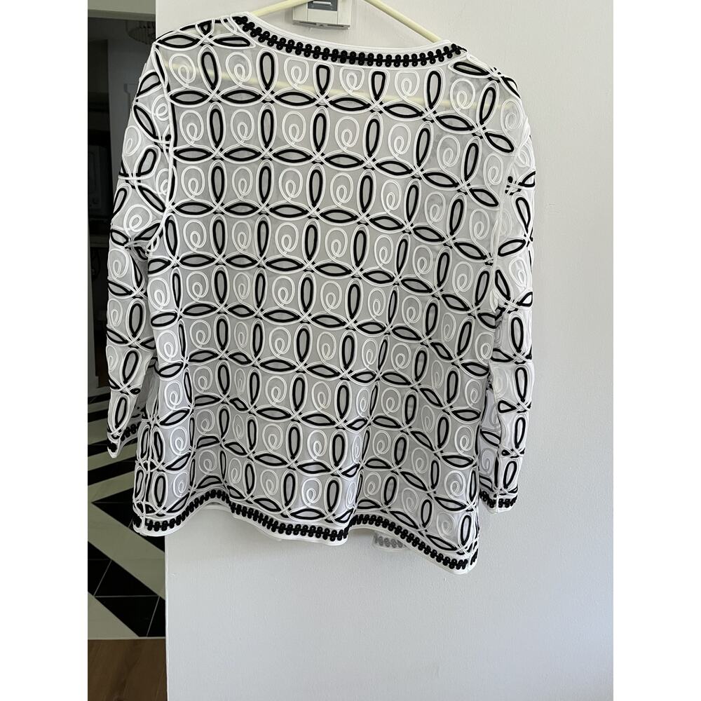 Chico's Traveler 2 (14-16) Jacket Black White Jacket Sheer Mesh Packaable NEW! - Picture 7 of 10